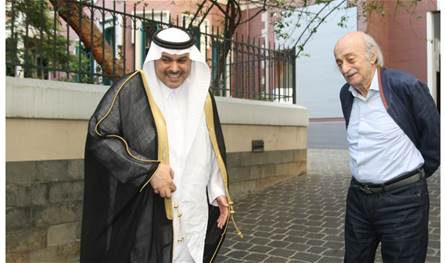 السفير السعودي يزور كليمنصو.. وهذا ما بحثه مع جنبلاط
