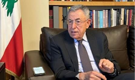 السنيورة استنكر العدوان الإسرائيلي على مطار أبو الظهور: للتنبه إلى الممارسات التوسعية الإسرائيلية