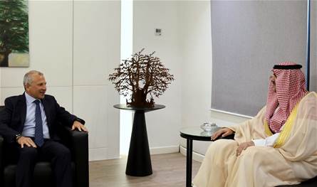 باسيل يلتقي السفير السعودي ويبحثان الأوضاع في لبنان والمنطقة