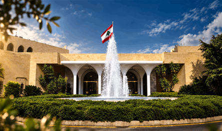رسمياً.. رئيس الجمهورية يوقع قانون "العفو العام"
