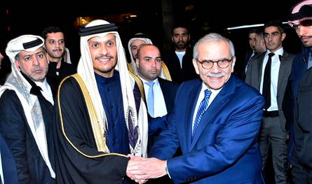 اتصال هاتفي بين رئيس مجلس الوزراء القطري وسلام.. هذا ما تمّ بحثه