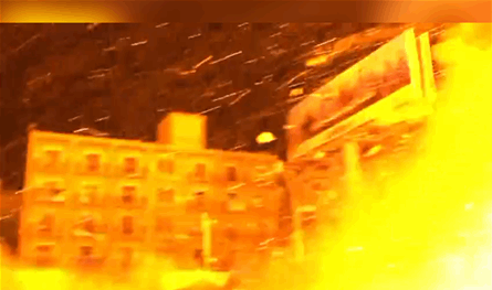 لحظة غارة إسرائيلية قرب صحافيين في الجنوب.. فيديو يرصد المشهد!