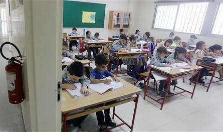 أعباء جديدة تنتظر الأهالي..ما مصير الأقساط وبدل النقل في المدارس؟