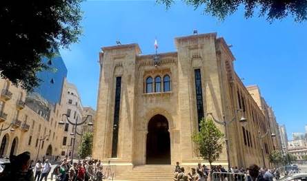 ماذا لو صرخ الشعب وحاسب الحكومة؟