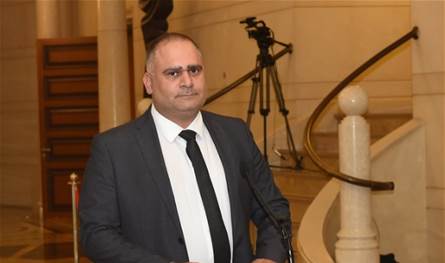 مسعد: أموال المودعين "خط أحمر"