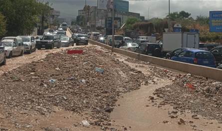 أغرق الطرقات والسيارات... كيف سيكون طقس لبنان بعد "مُنخفض الأمس"؟