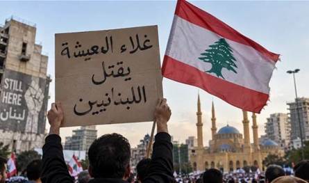 استعدادات للتظاهر والإضراب وغلاء فوضوي ينذر بانفجار اجتماعي وأسعار المحروقات ترهق اللبنانيين