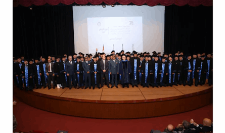 ضباط الأركان تسلّموا شهادات الماستر... عوده: المرحلة الدقيقة تحتاج إلى قادة أكفاء