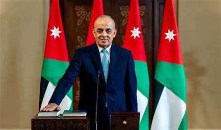 وزير السياحة الاردني اختتم زيارته إلى لبنان بالتوقف عند مرفأ بيروت