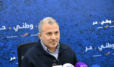 تدخل حاسم يطوي صفحة السجال بين باسيل و"حزب الله"