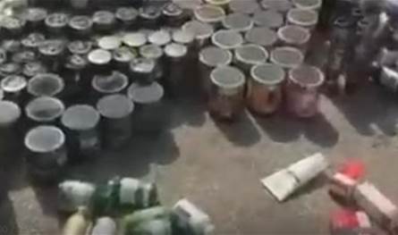 ضبط كميات كبيرة من المتممات الغذائية ومشروبات الطاقة المهرّبة وعطور مقلدة