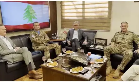 العدّ العكسي لانتهاء مهمة "اليونيفيل".. لاكروا يتفقّد الجنوب