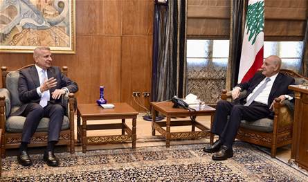 الرئيس بري استقبل أمين عام الجامعة العربية والسفير العراقي وهنئ البابا بنجاح العملية