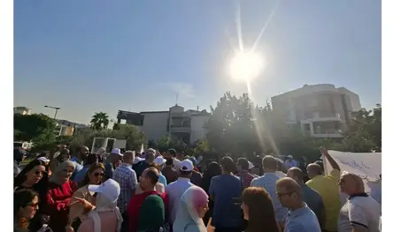 على طريق القصر الجمهوري... اعتصام لأساتذة الجامعة اللبنانية للمطالبة بإقرار ملف التفرّغ كاملاً