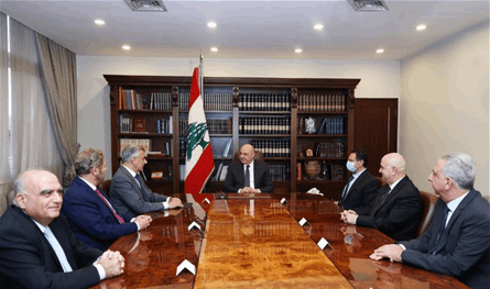 في بعبدا.. رئيس اتحاد بلديات كسروان - الفتوح برفقة وفد من نواب كسروان