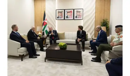 الملك عبدالله الثاني يؤكد دعم استقرار جنوب لبنان وإنجاح اتفاق الإطار