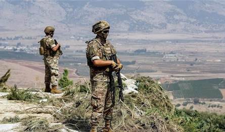 الجيش يوقف تاجر أسلحة في طرابلس و139 سورياً عند الحدود
