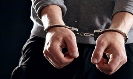 بينهم ضابط.. توقيف 3 أشخاص في عجلتون بتهمة الاتجار بالممنوعات