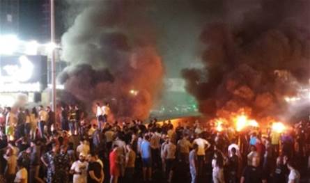 ضريبة الـ&quot;واتساب&quot;: كل الحق على باسيل؟!