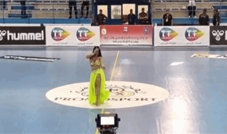 راقصة في بطولة في تونس... ومندوب الشؤون الثقافية في ورطة (فيديو)  