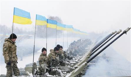 &quot;الانقلاب اليميني&quot; ضد أوكرانيا: قاب قوسين أو أدنى؟
