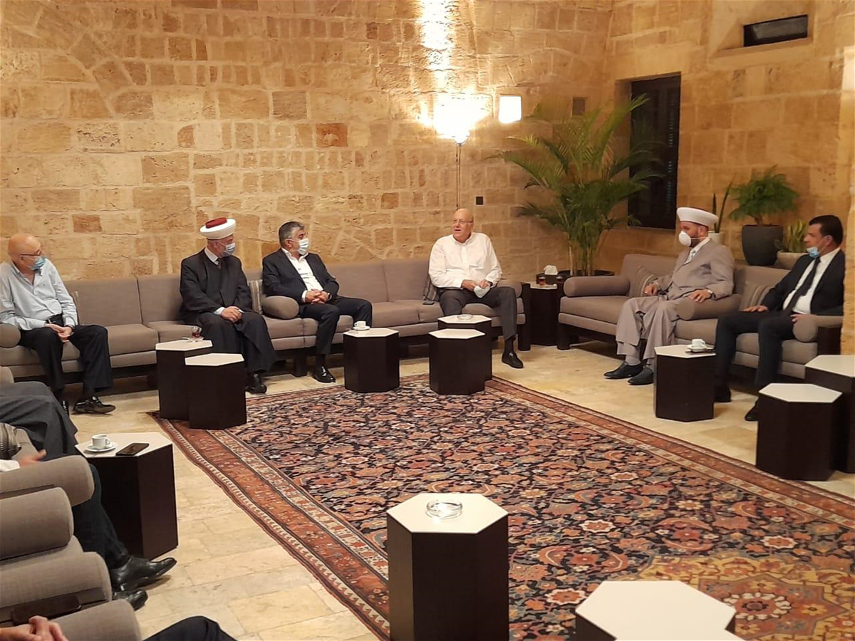 7c39a973-a858-4c9d-98e1-4c92ebb7d20a-637