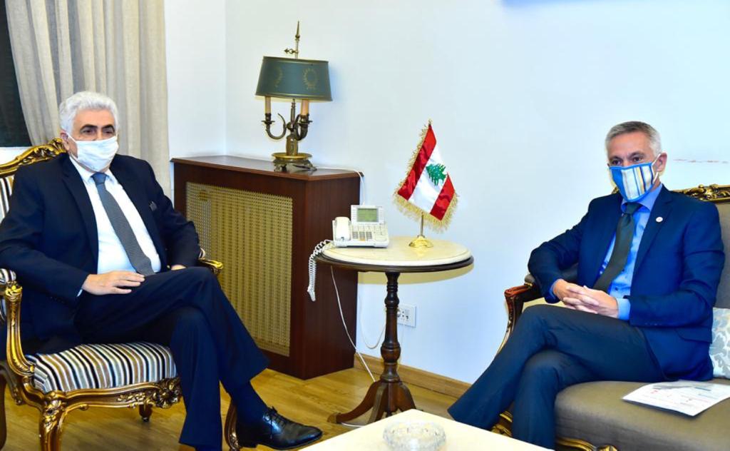 898227f2-f4e7-4445-a3bd-b448079e2106-637