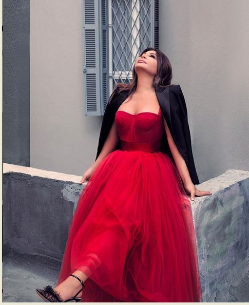 فستان اليسا