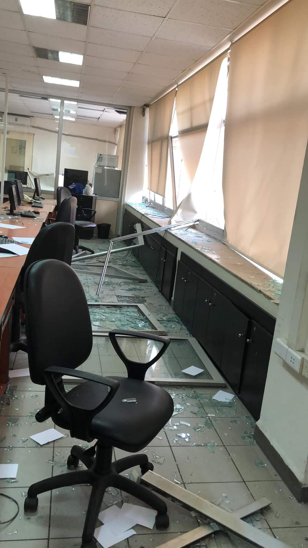 e9a71bd6-5869-4ca1-9e57-65b051d7d0bc-637