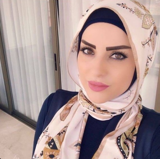 نوال بري مع شقيقاتها المحجبات شاهدي جمالهن صور