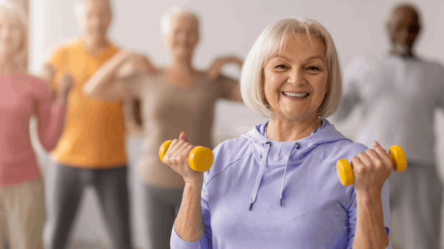 You don’t need hours at the gym... A study reveals the benefits of “short workouts” for older adults