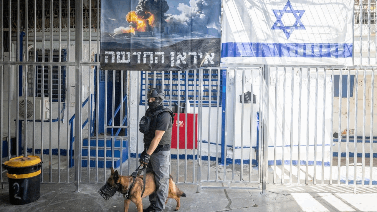 Two Germans detained near Israel’s Damon Prison... What did their phones reveal?