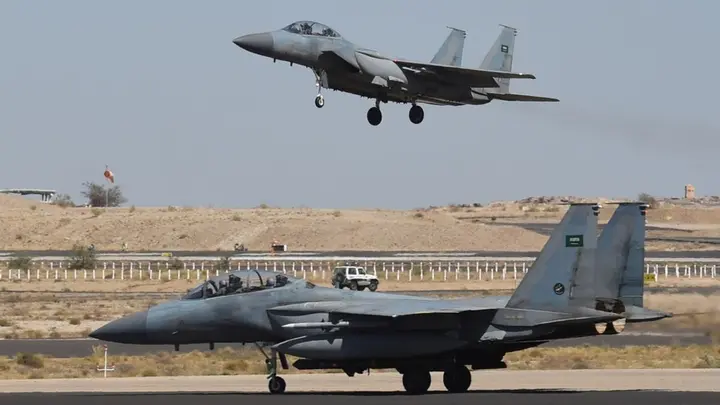 The “Coalition” carries out a special operation in Yemen to neutralize sources of threat in response to Houthi attacks