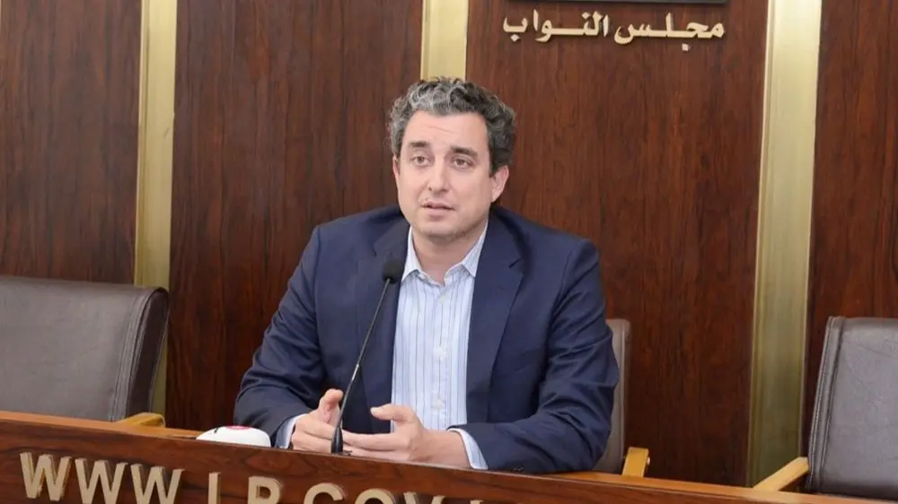 ضو تقدّم باقتراح قانون لإلغاء الإعفاءات الضريبية والمالية الممنوحة لشركة طيران الشرق الأوسط