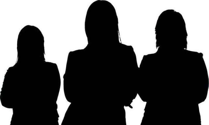 Their ages range from 18 to 20... A “female gang” in an Arab country: This is what they do