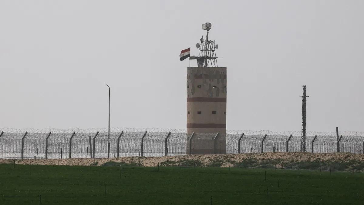 After Israel announced his detention, Egypt reveals the psychological condition of a citizen who crossed the border fence